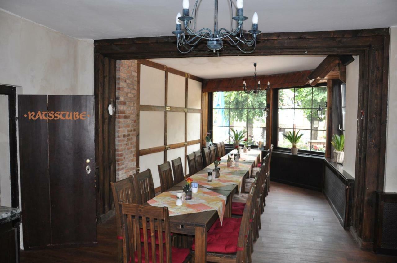 Hotel Ratskeller Neustadt Zewnętrze zdjęcie